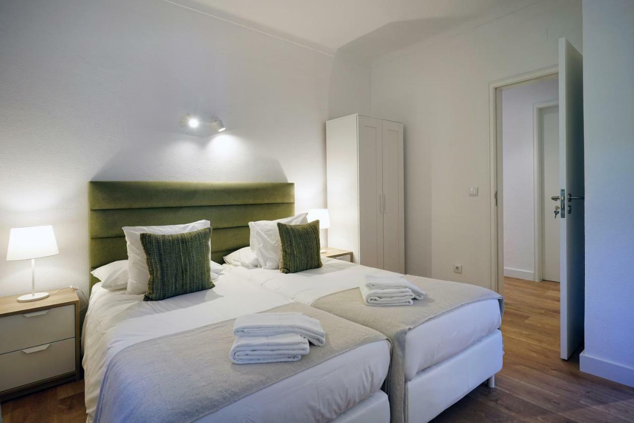 Bed and Breakfast Comfy Сінтра Екстер'єр фото