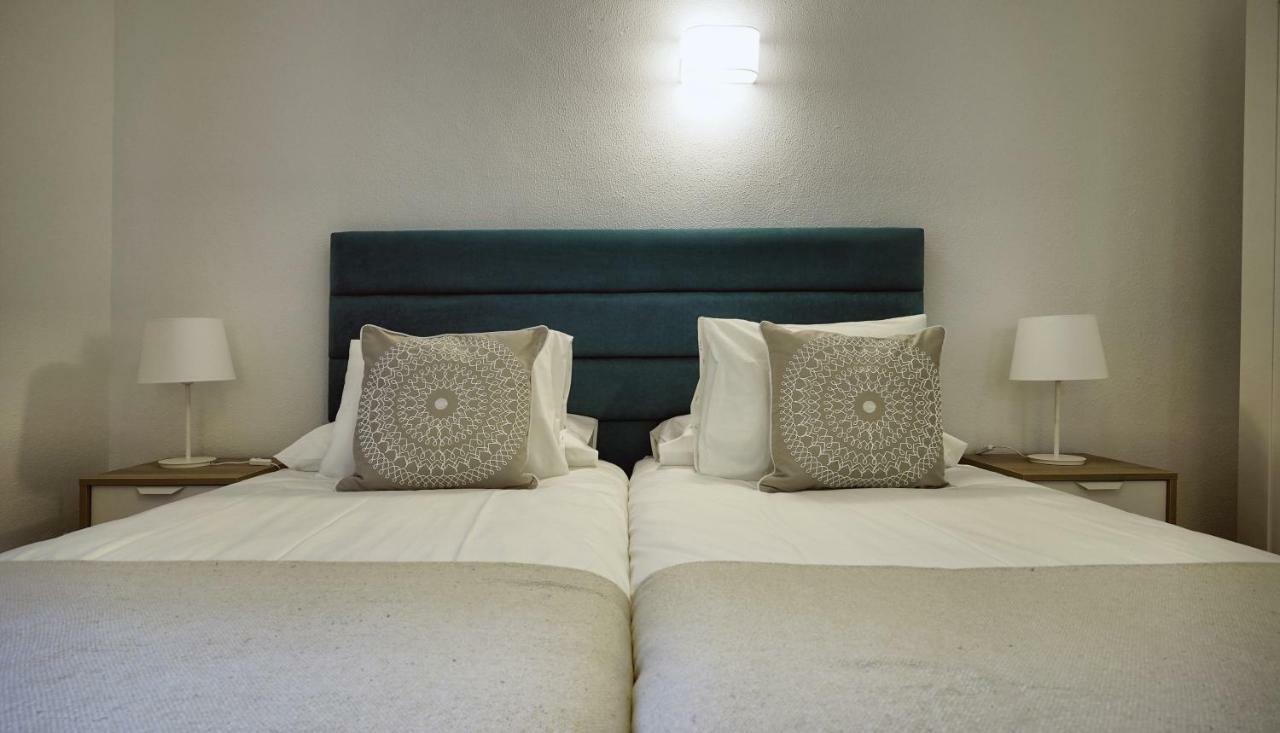 Bed and Breakfast Comfy Сінтра Екстер'єр фото