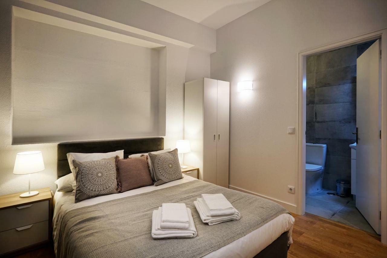 Bed and Breakfast Comfy Сінтра Екстер'єр фото